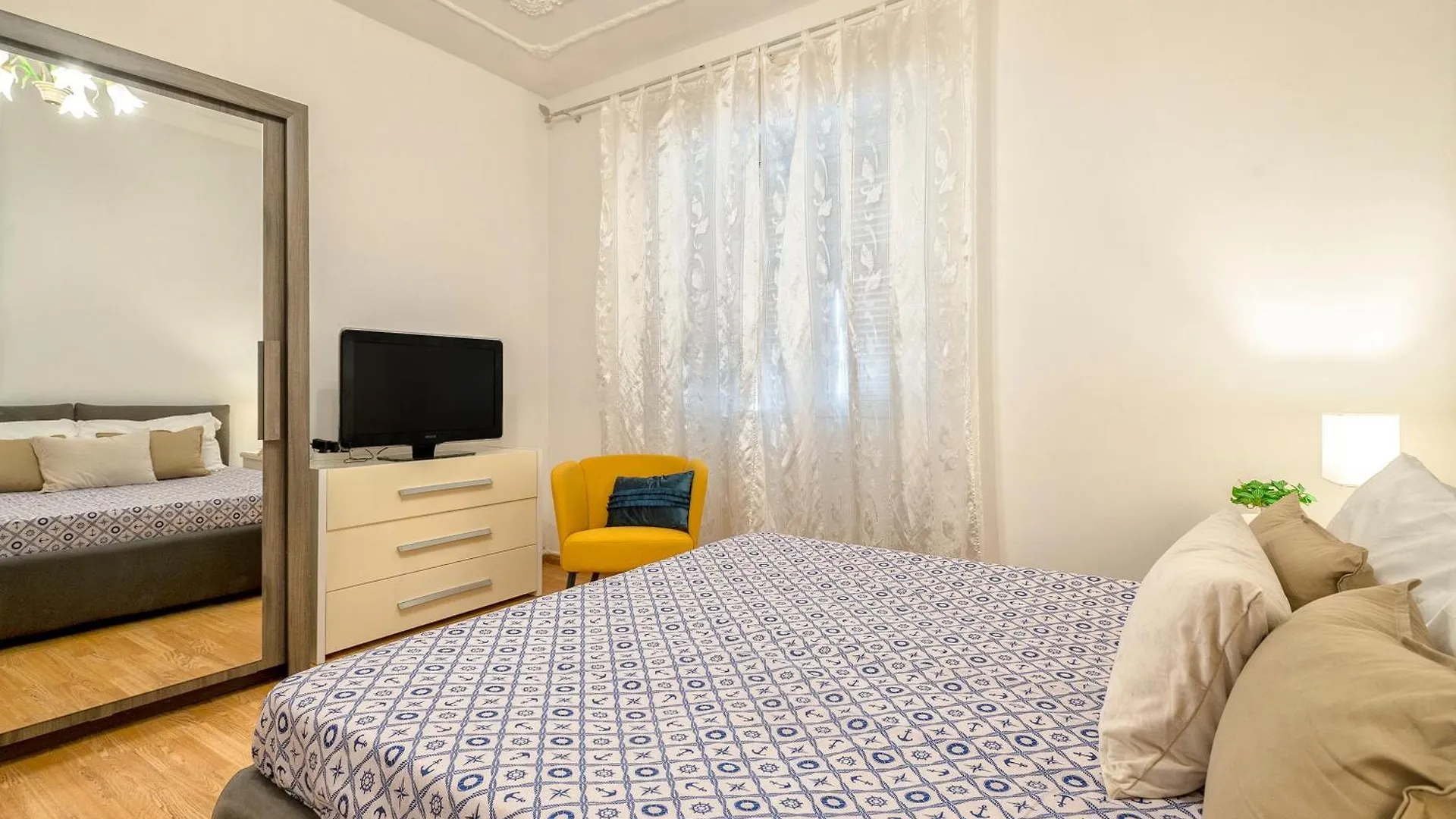 Apartment Appartamento In Centro, Vicino Le Spiagge Alghero