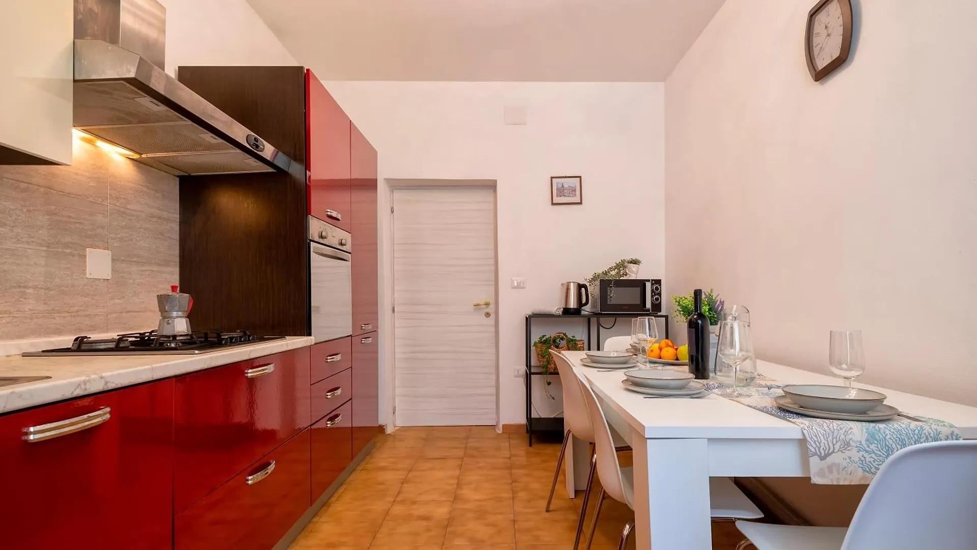 Apartment Appartamento In Centro, Vicino Le Spiagge Alghero Italy
